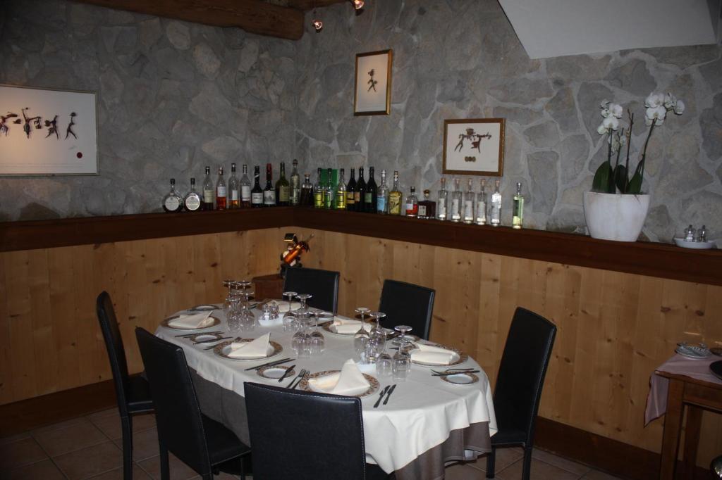 Auberge Communale Bogis Bossey Bogis-Bossey Exterior foto